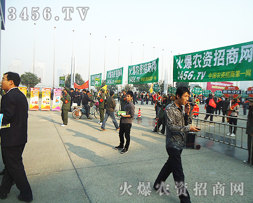 ��(ji��n)�ֵ��ף�����������ǰ