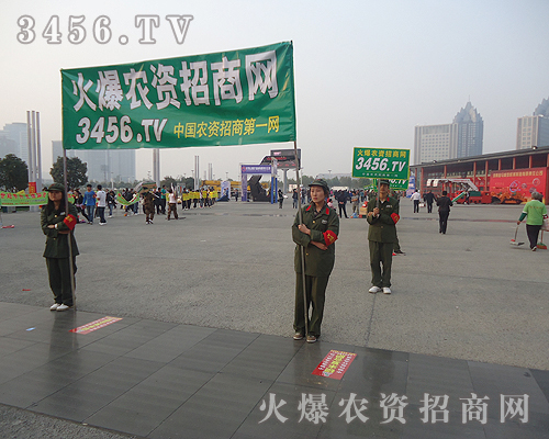 �A���ۺ�ļ��g�������A�ڏ��ݵ�չ������