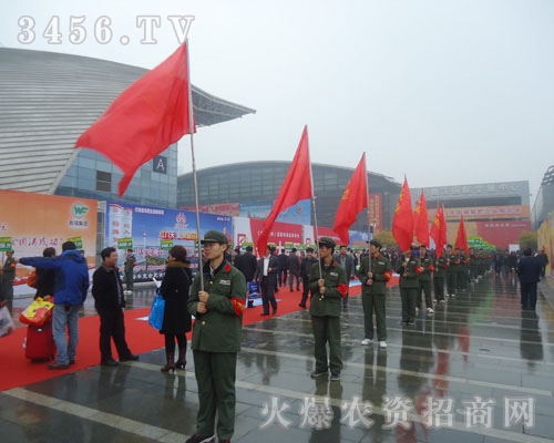 ����ָ�����𱬈F�ǰ�M�ķ���