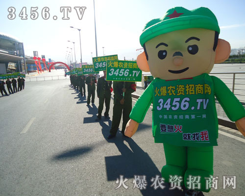 �𱬿�ͨ��ģ������(zh��n)ʿ�A���˅����˵��P(gu��n)ע���J��