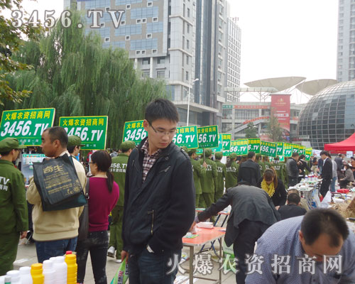 �𱬈F(tu��n)�(du��)�R�ąf(xi��)������(ji��n)�ֵ���