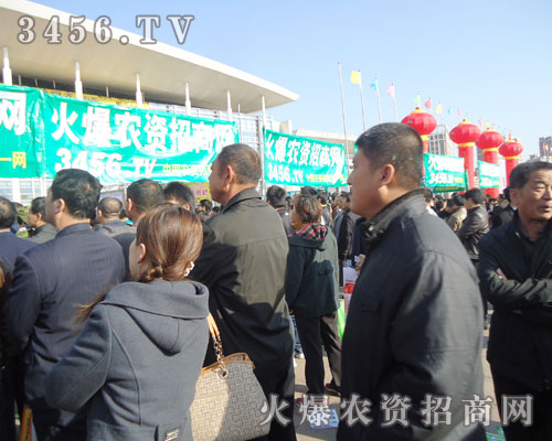 �𱬾W(w��ng)���Լ��Č��H�Є��V�����ի@�ĴT��