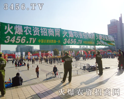 ������;����f����Ŀ��׌�˂��o����