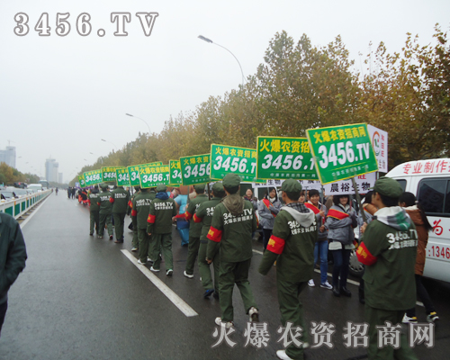 �ڰl(f��)չ�в��೬Խ���@����ȫ���Ը��Ļ��r�Y���̾W