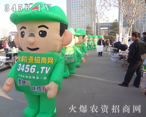 �𱬚�ģ�������Լ��ğ���͸Ʉţ����C����