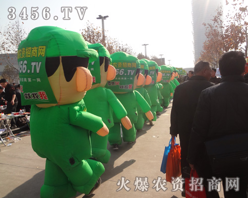 �𱬿�ͨ��ģ�����(du��)�鼤��߰�����Ѫ���v