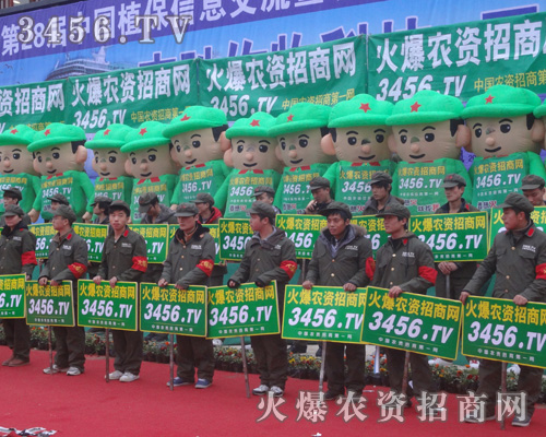 �𱬑�(zh��n)ʿ�ں���ĕ�(hu��)��(ch��ng)�ϲ�и�Ċ^����