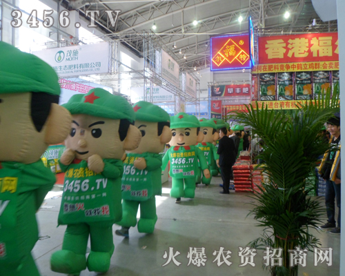 �𱬿�ͨ��ģ�����(du��)�������ꇄ�(sh��)��^����