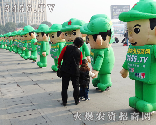 �ɐ�(��i)�����ނ���΢Ц���׏�(f��)�ʕ�(hu��)�h��ÿһ��(g��)������