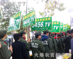 �𱬈F(tu��n)�(du��)ȫ���Ը�������ֱǰ