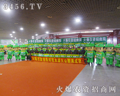 ����ɫ�Ŀ�ͨ��ģ����������ٴγɞ��˂��P(gu��n)ע�Ľ��c