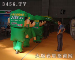 ���¿ɐ۵Ě�ģ�������o��(ji��n)���ݵľGɫ���F(tu��n)