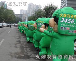 �Gɫ܊�b��ͨ��ģ����׌��չ�˶����P(gu��n)ע