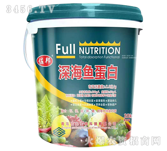 ��~����-����